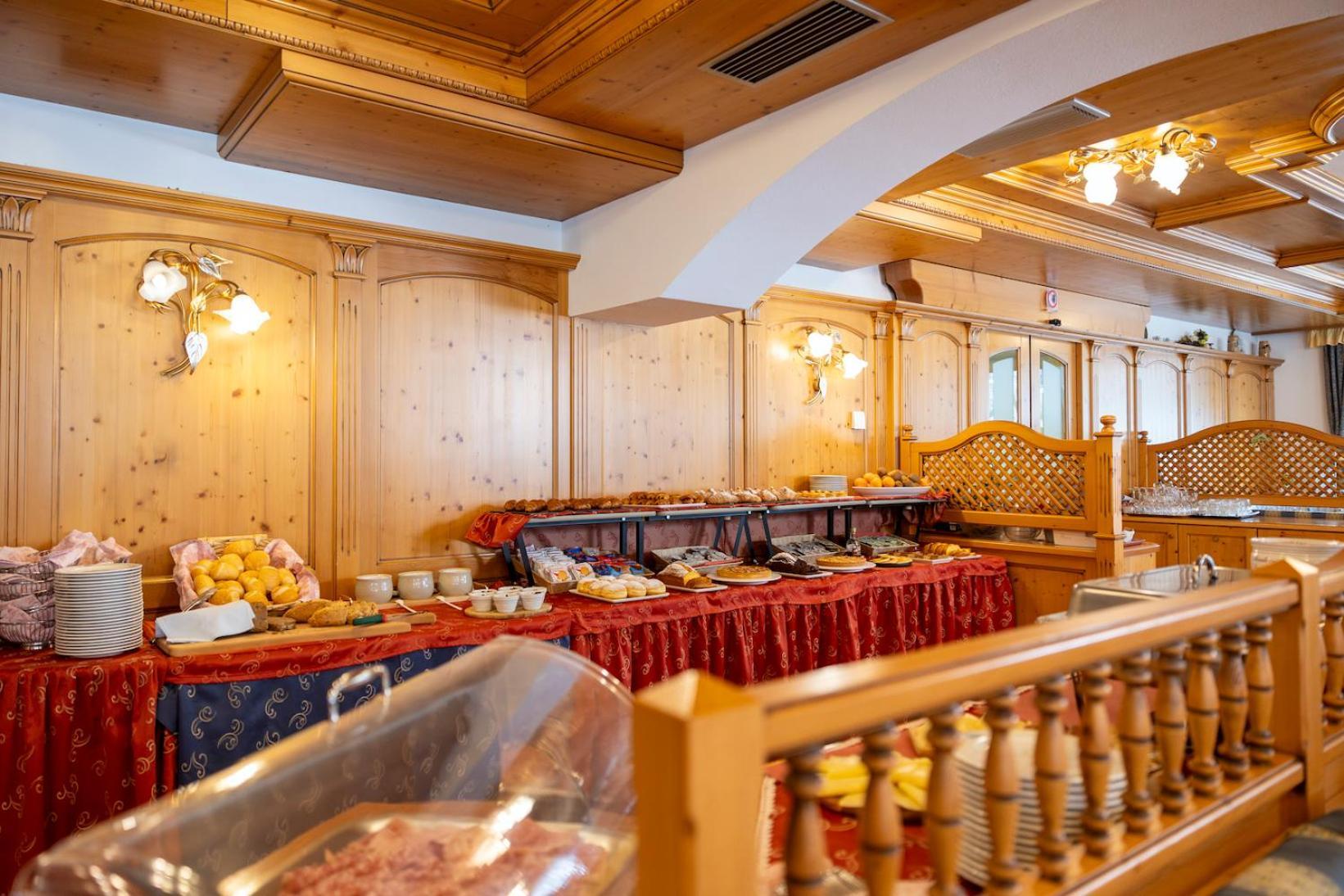 Sport Hotel Cristal Falcade Bagian luar foto